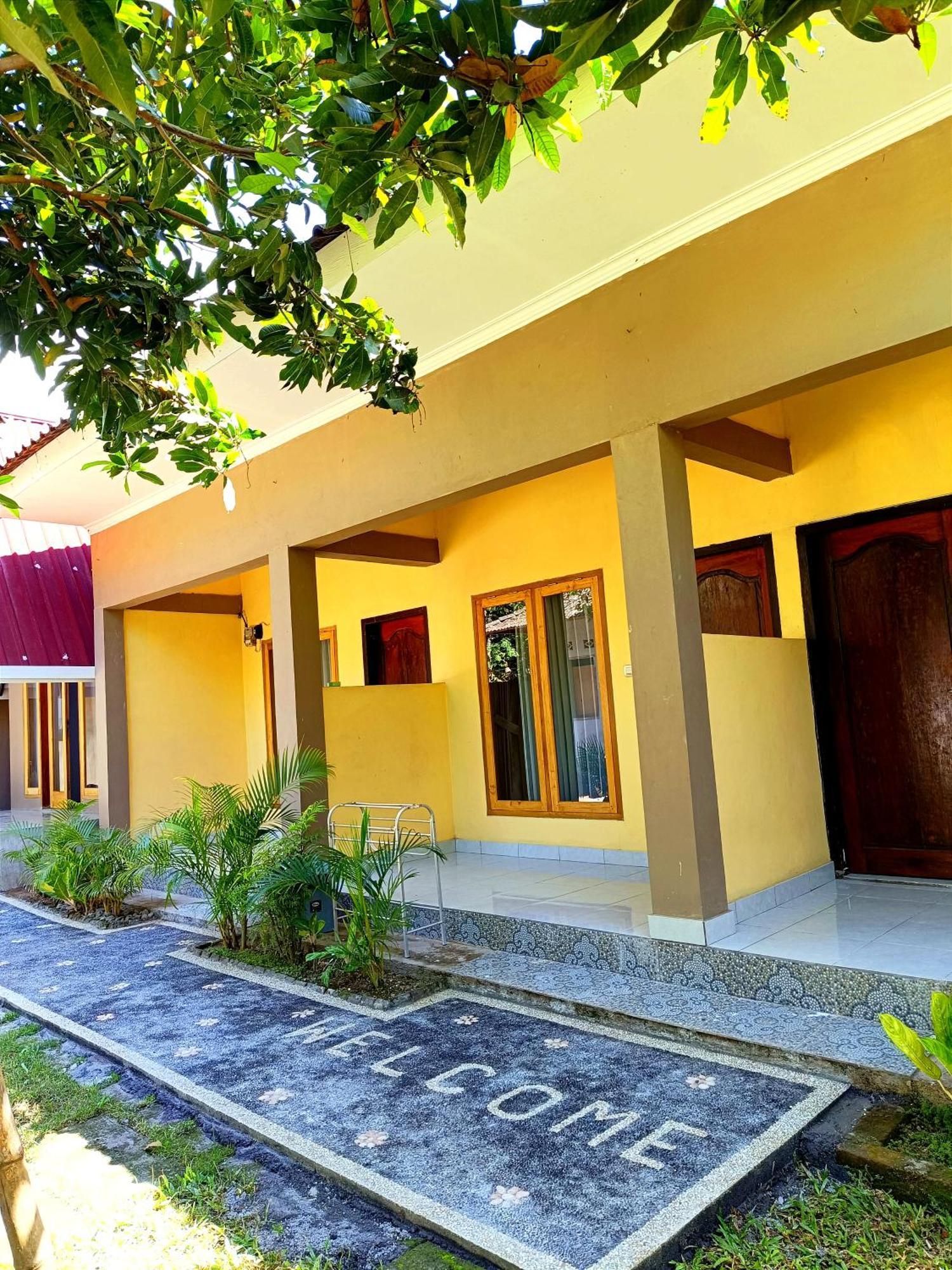 Honey Home Kuta  Extérieur photo